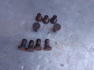 болт Volvo S60 1 поколение (2000 - 2004), 2.4 л., бензин, АКПП