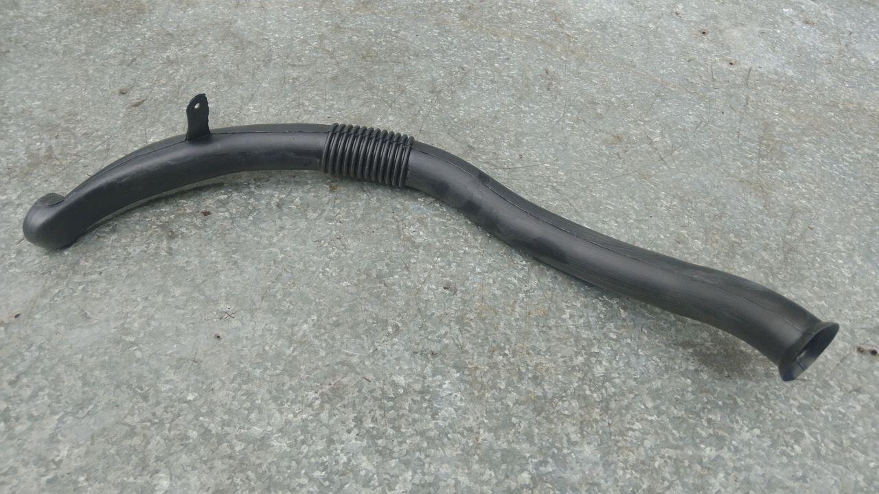 воздуховод (дефлектор) радиатора Ford Transit Connect 1 поколение (2002 - 2009), 2T1H18C580AB - фото №1