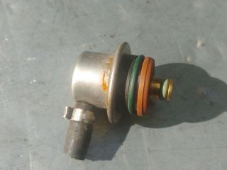 pегулятор давления топлива Volkswagen Passat B5 (1996 - 2001), 1.6 л., бензин, 0280160575, 0781335340