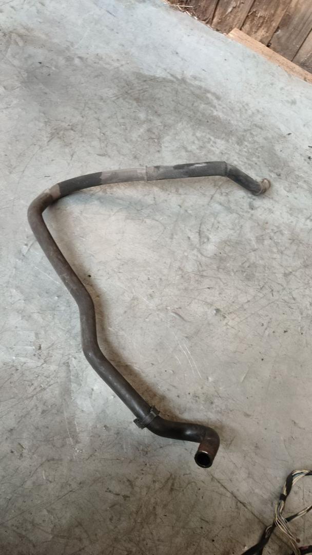 патрубок расширительного бачка Peugeot 307 1 поколение 2005, 2.0 л., дизель - фото №1