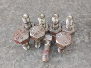 болт Peugeot 307 1 поколение 2005, 2.0 л., дизель, МКПП