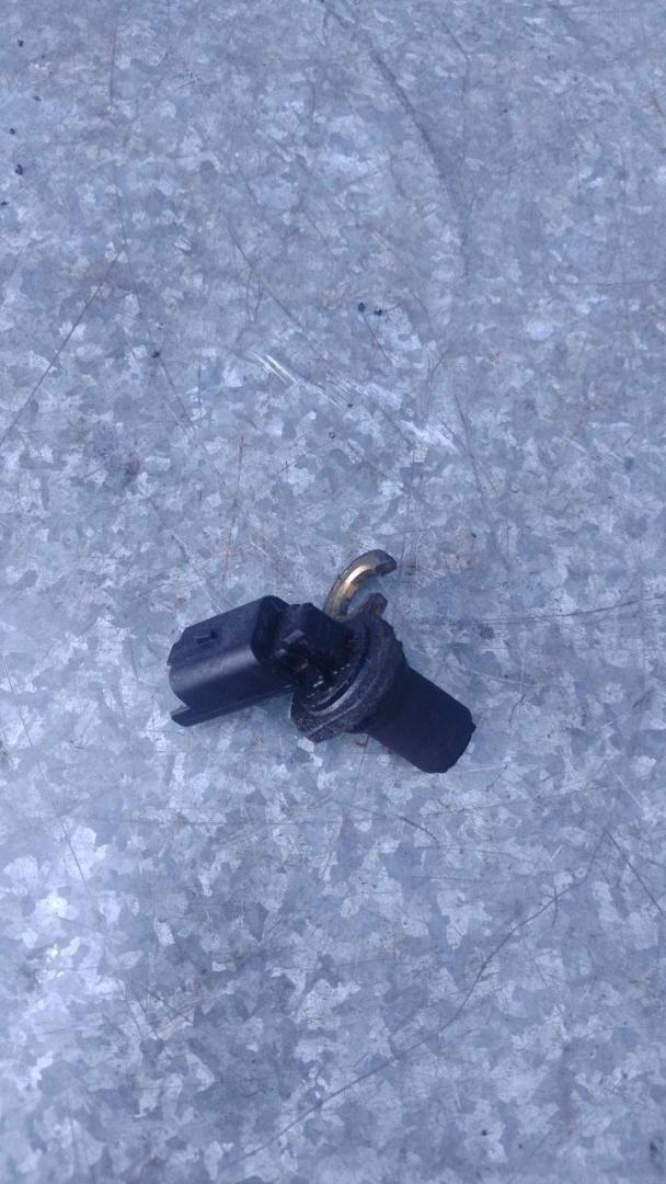 датчик коленвала Peugeot 307 1 поколение 2005, 2.0 л., дизель - фото №1