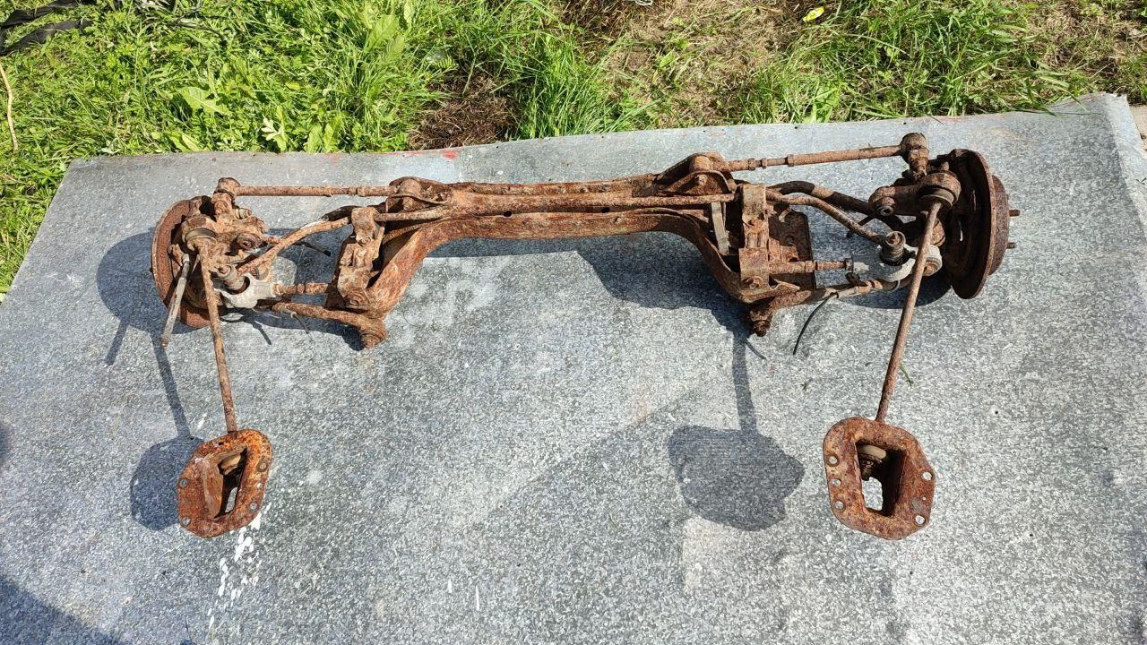 балка подвески задняя Chrysler Sebring 2 поколение 2002 - фото №1