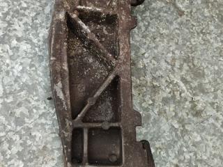 кронштейн КПП Dodge Caravan 4 поколение (2000 - 2007), 2.4 л., бензин, МКПП, 04792251AC