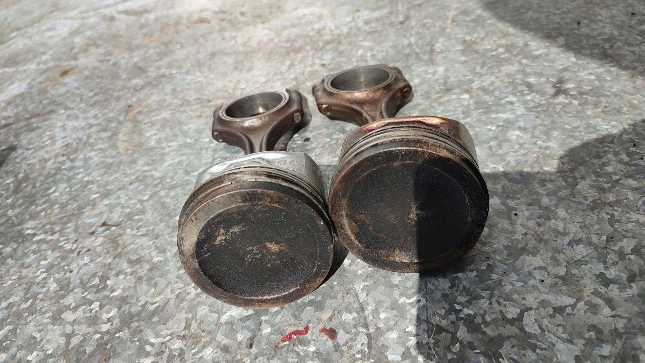 поршень шатун Smart Fortwo 1 поколение 2001, 0.6 л., бензин - фото №1