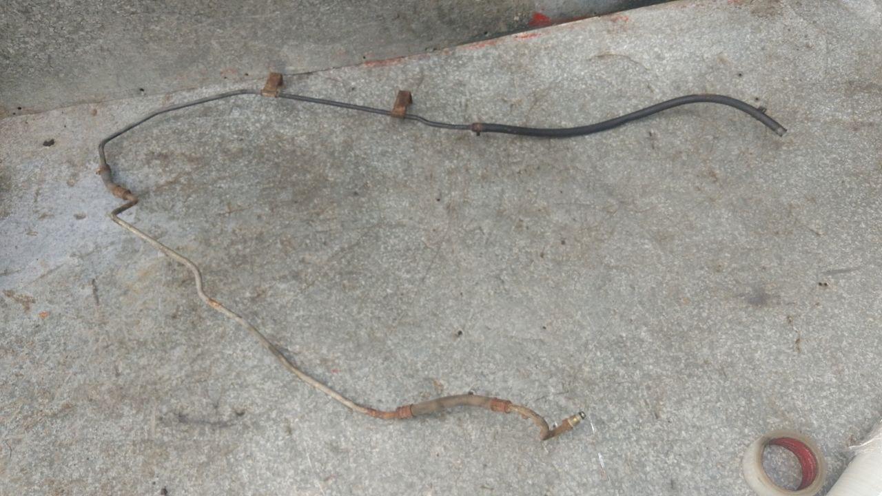 трубка гидроусилителя Chrysler Sebring 2 поколение (2000 - 2003), 2.0 л., бензин - фото №1