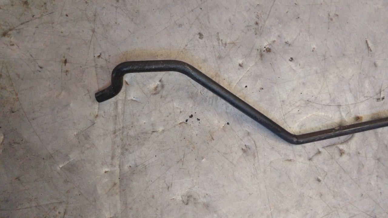 держатель капота Chrysler Sebring 1 поколение (1994 - 2000) - фото №1