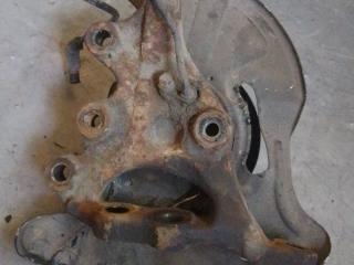 кулак поворотный правый Mercedes-Benz C-Класс W203/S203/CL203 (2000 - 2004)