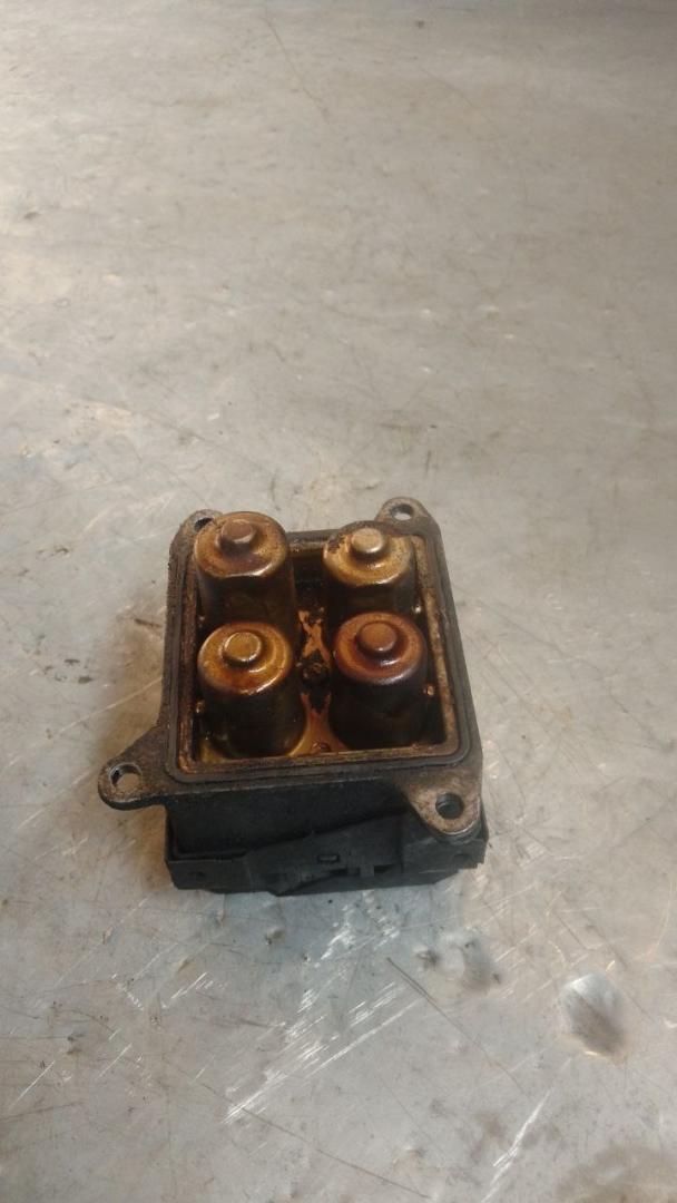 подогреватель охлаждающей жидкости Mercedes-Benz C-Класс W203/S203/CL203 (2000 - 2004), 2.2 л., дизель, A2031500154, 2031500154 - фото №1