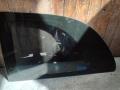 стекло кузовное боковое левое Dodge Caravan 4 поколение 2001 - фото №2