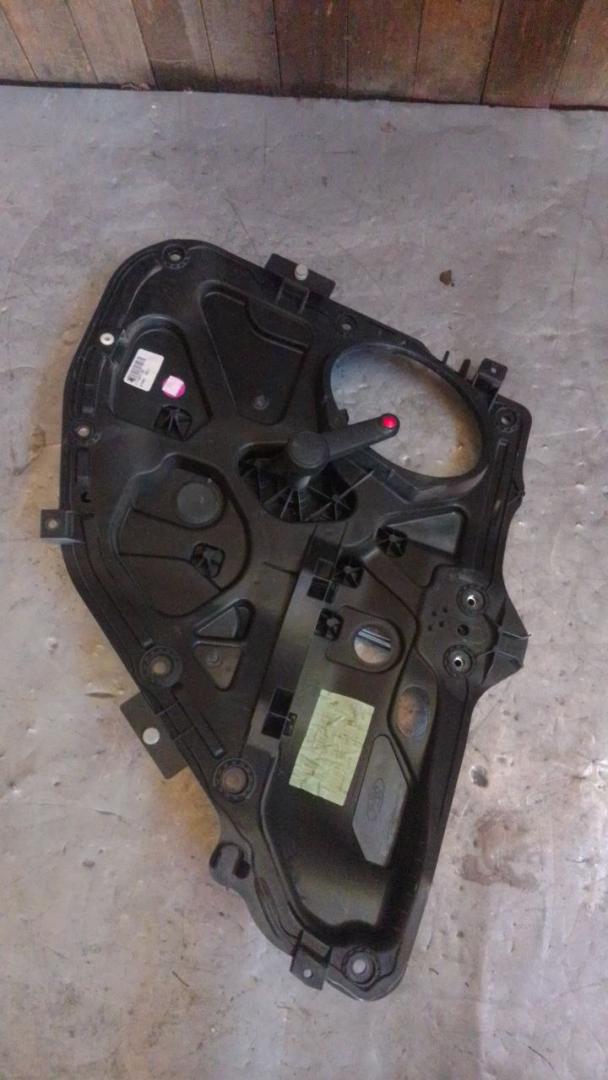 стеклоподъемник задний правый Ford Fiesta 5 поколение (2001 - 2007) - фото №1