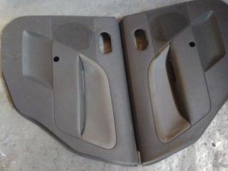 Обшивка двери (комплект) Ford Fiesta 5 поколение 2005, 2S61A27406AV1C2M, 2S61A27407AV1C2M