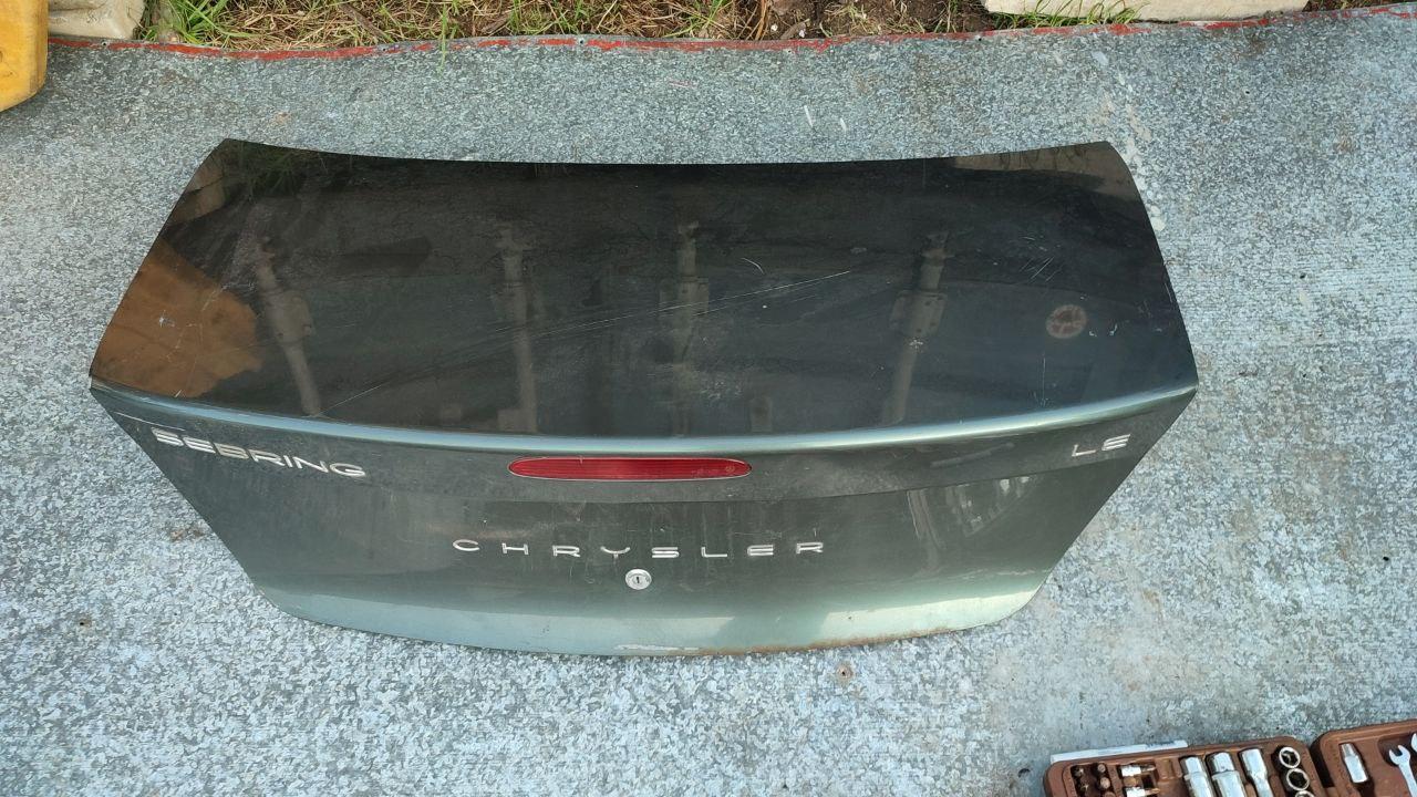 крышка багажника (дверь 3-5) Chrysler Sebring 1 поколение (1994 - 2000), седан - фото №1