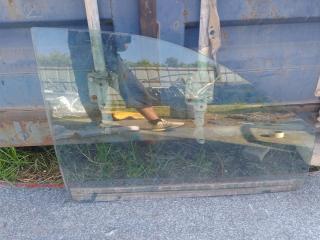 стекло двери передней правой Dodge Caravan 4 поколение 2004