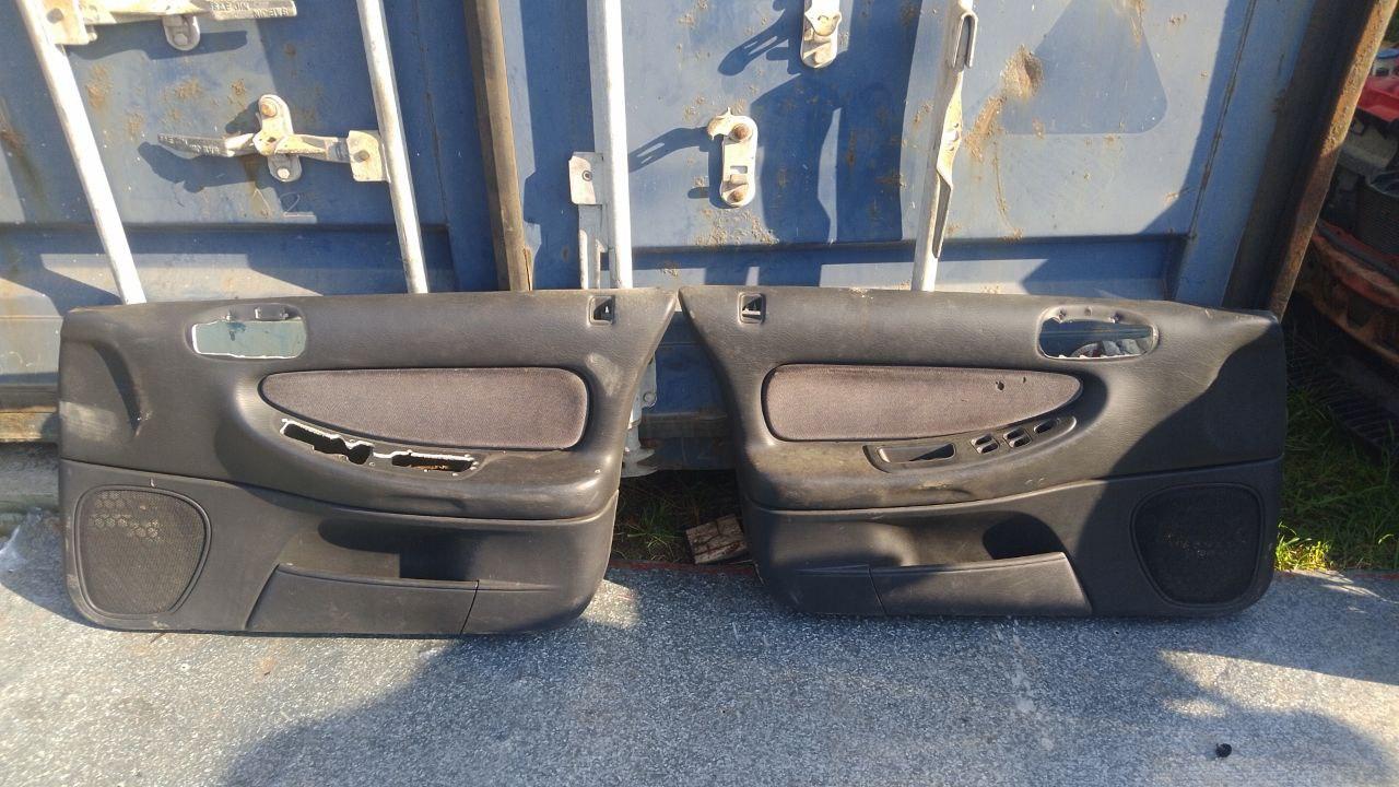 обшивка салона Chrysler Sebring 1 поколение (1994 - 2000) - фото №1