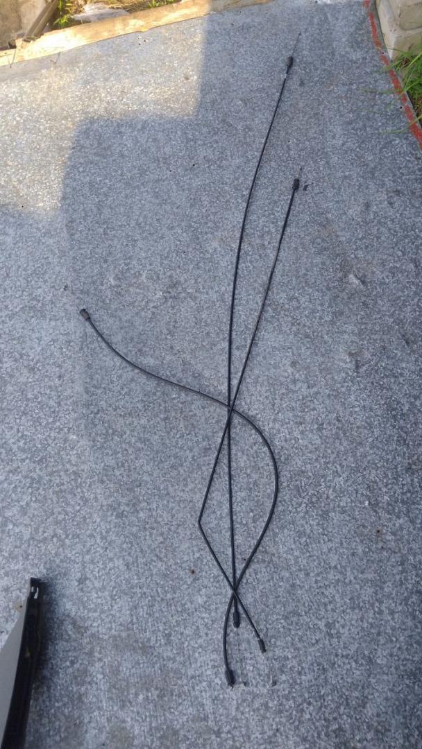 трос двери Dodge Caravan 4 поколение (2000 - 2007) - фото №1