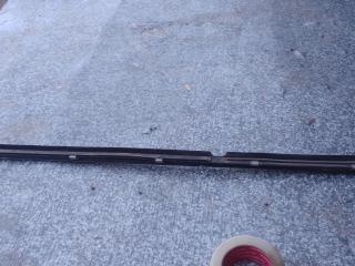 Уплотнитель стекла Mercedes-Benz C-Класс W203/S203/CL203 (2000 - 2004)