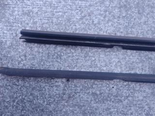 Уплотнитель стекла Volkswagen Touran 1 поколение (2003 - 2006)