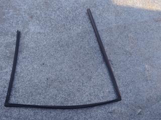 Уплотнитель стекла Mitsubishi Lancer 9 поколение (2003 - 2010)