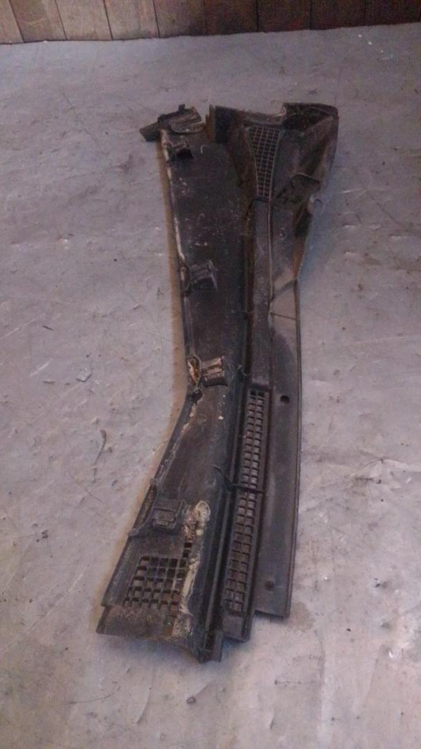 жабо дождевик Mitsubishi Lancer 9 поколение (2003 - 2010), MR533286 - фото №1