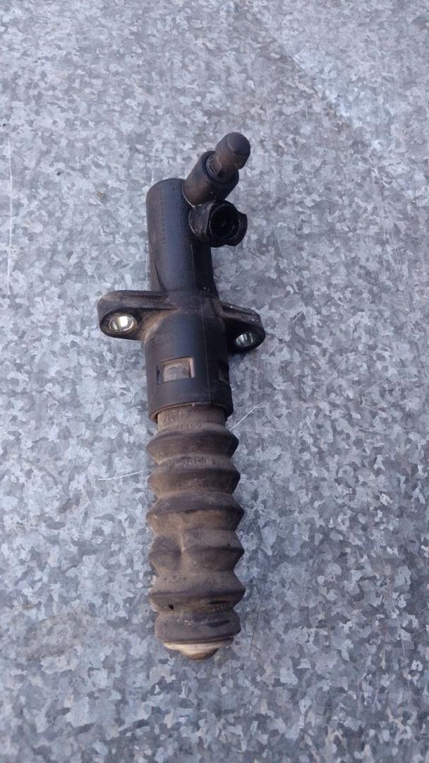 цилиндр сцепления рабочий Peugeot 307 1 поколение 2005, МКПП, 486283000131 - фото №1