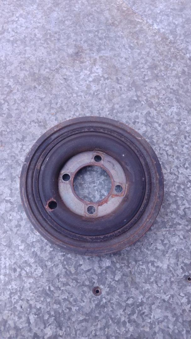 шкив Peugeot 307 1 поколение 2005, 2.0 л., бензин - фото №1