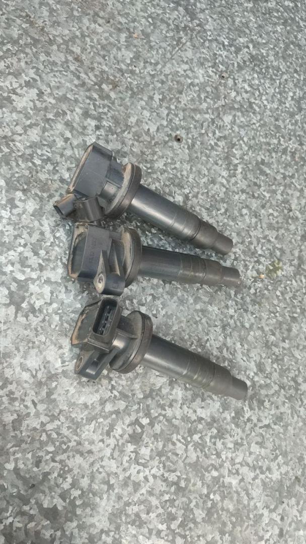 катушка зажигания Toyota Yaris XP9 (2005 - 2009), 1.0 л., бензин, 9008019019, 0280750481 - фото №1