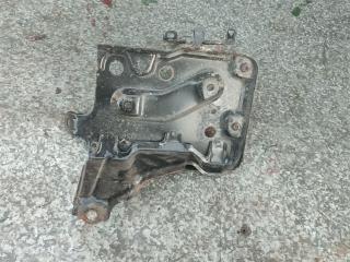 полка аккумулятора Toyota Yaris XP9 (2005 - 2009), 1.0 л., бензин