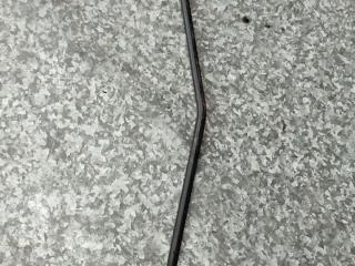 держатель капота Peugeot 307 1 поколение 2003