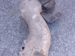 кронштейн двигателя Peugeot 307 1 поколение (2001 - 2005), 1.4 л., бензин, МКПП, 9637025680