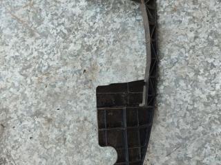 воздуховод (дефлектор) радиатора Toyota Yaris XP9 (2005 - 2009), 2.0 л., бензин, 5328552280