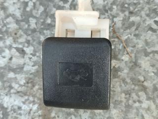 захватный крюк капота Toyota Yaris XP9 (2005 - 2009)