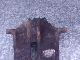 суппорт передний правый Peugeot 307 1 поколение 2003