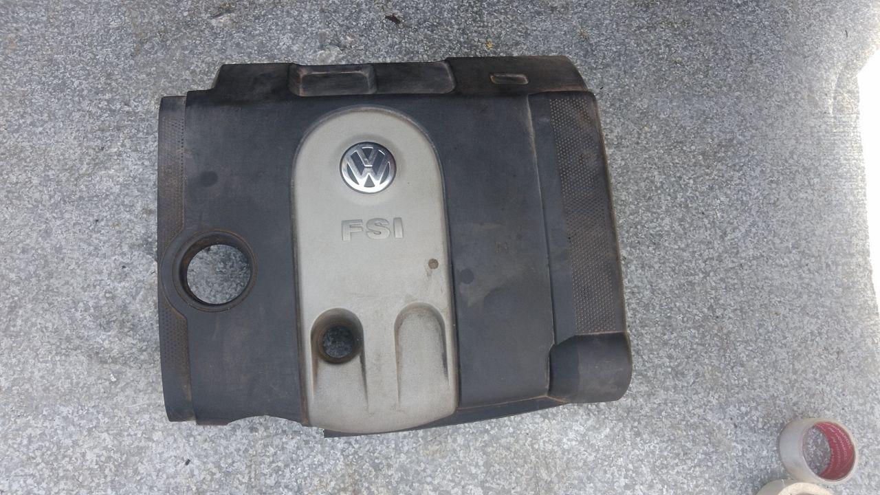 корпус воздушного фильтра Volkswagen Golf Plus 1 поколение (2005 - 2009), 1.6 л., бензин, 03C129607N - фото №1