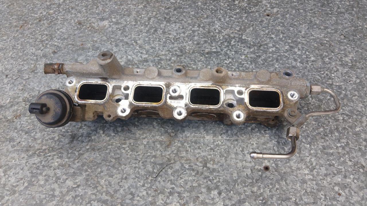 топливная рампа Volkswagen Golf Plus 1 поколение (2005 - 2009), 1.6 л., бензин, GK00266 - фото №1