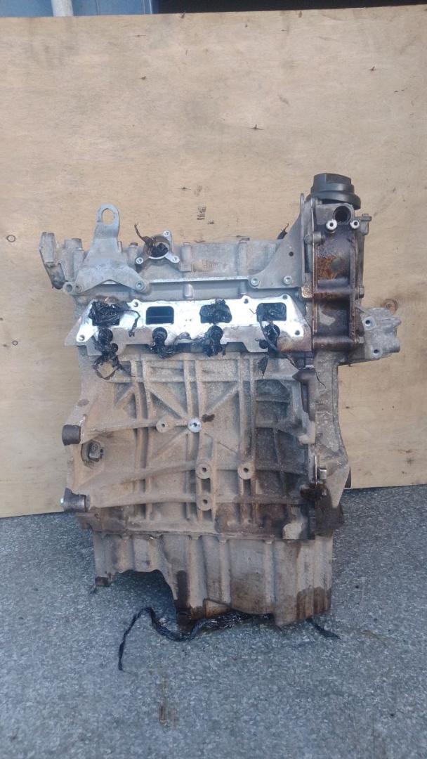 двигатель Volkswagen Golf Plus 1 поколение (2005 - 2009), 1.6 л., бензин, BLF - фото №1