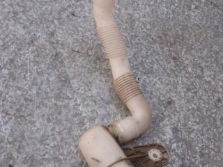 горловина бачка омывателя Volkswagen Golf Plus 1 поколение (2005 - 2009)