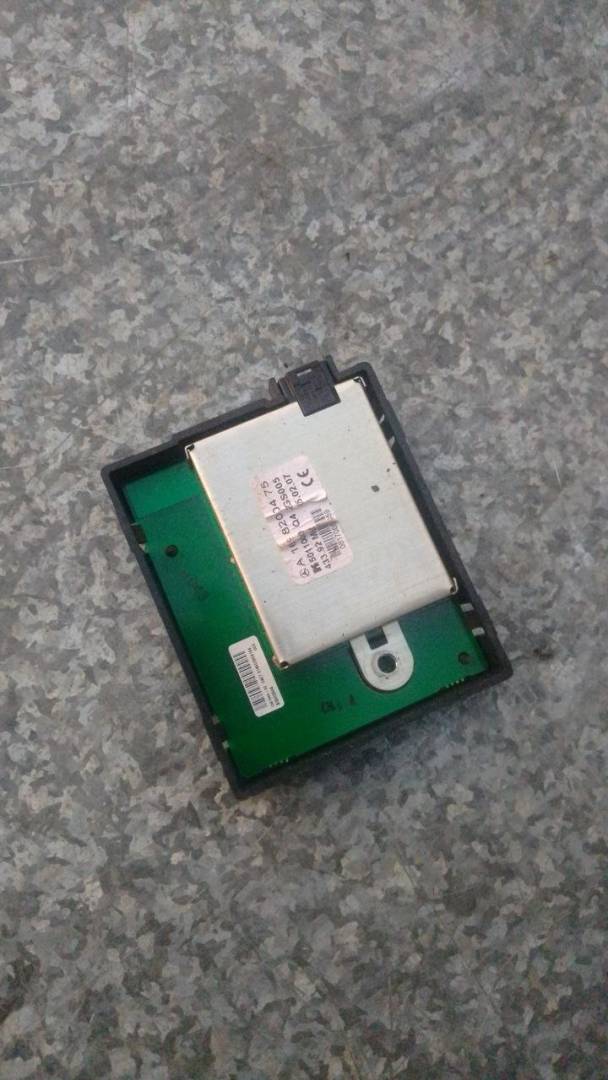 усилитель антенны Mercedes-Benz A-Класс W169 (2004 - 2008), A1698200475, 1698200475 - фото №1