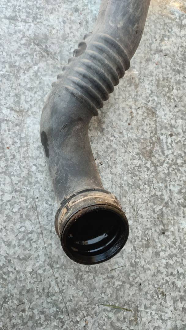 патрубок интеркулера Mercedes-Benz A-Класс W169 (2004 - 2008), 2.0 л., дизель, A1695200701, 1695200701 - фото №1