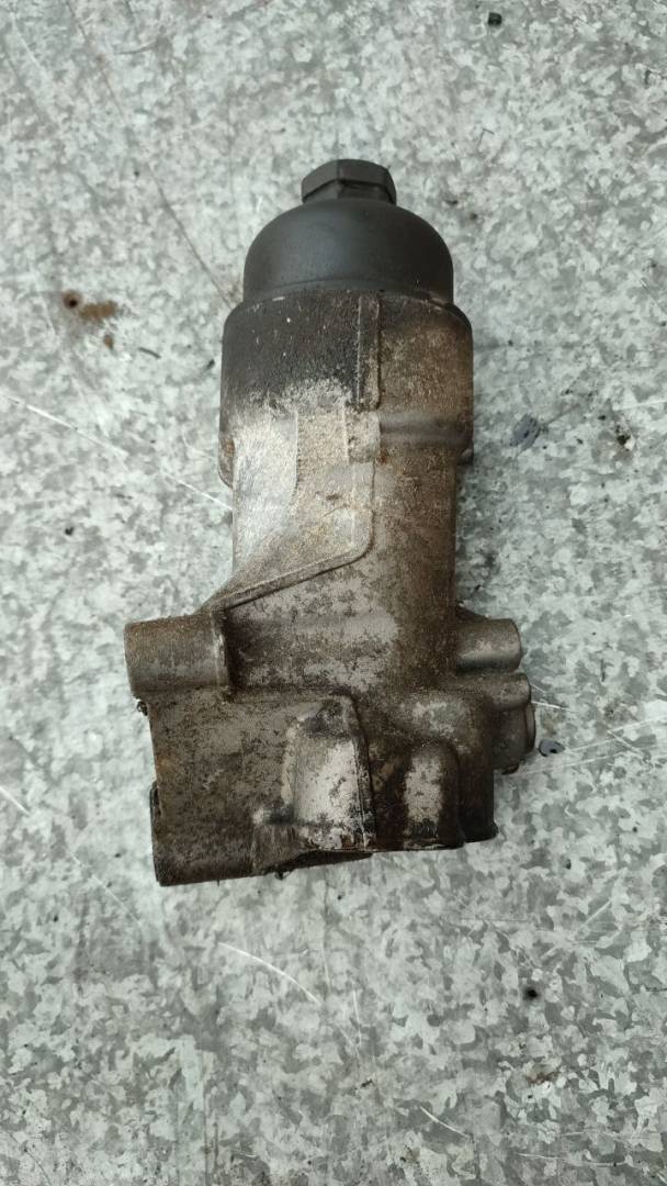 корпус масляного фильтра Mercedes-Benz A-Класс W169 (2004 - 2008), 2.0 л., дизель, A6401800710, 6401800710 - фото №1