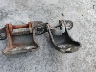 петля двери Honda Civic 8 поколение (2005 - 2008)