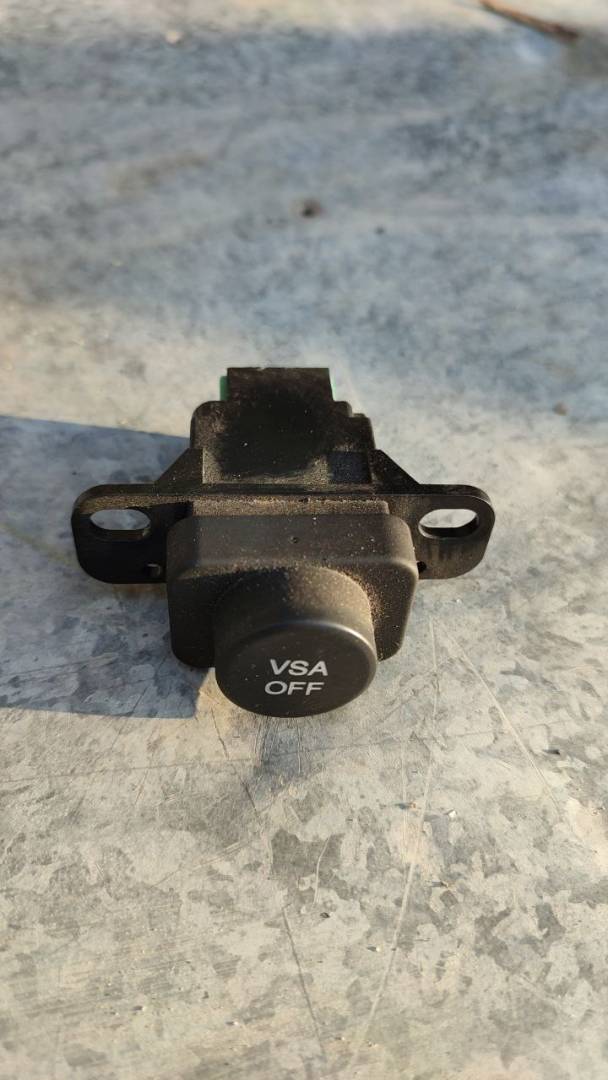 кнопка ASC / ESP Honda Civic 8 поколение (2005 - 2008), МКПП, M30489 - фото №1