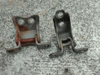 петля двери Honda Civic 8 поколение (2005 - 2008)