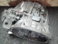 КПП механическая (МКПП) Renault Trafic 2 поколение [рестайлинг] 2008, 2.0 л., DCi, дизель, 6МКПП, передний привод - фото №2