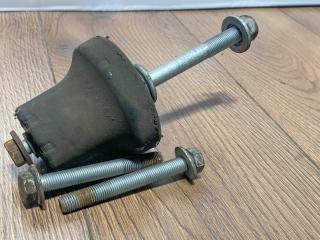 Комплект болтов редуктора BMW 3 серия E90 [рестайлинг] 2010, 2.0 л., N47 D20 C, дизель, АКПП, 475 black- sapphire metallic, седан, задний привод, правый руль, 33176780457, 33176767852, 33176767983, 33176760343