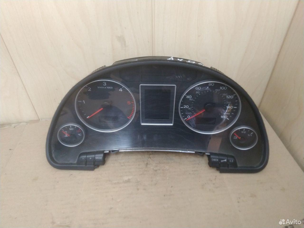 щиток приборов (приборная панель) Audi A4 B7 (2004 - 2009), 2.0 л., BLB, дизель, вариатор, седан, правый руль, 1036901830 - фото №1