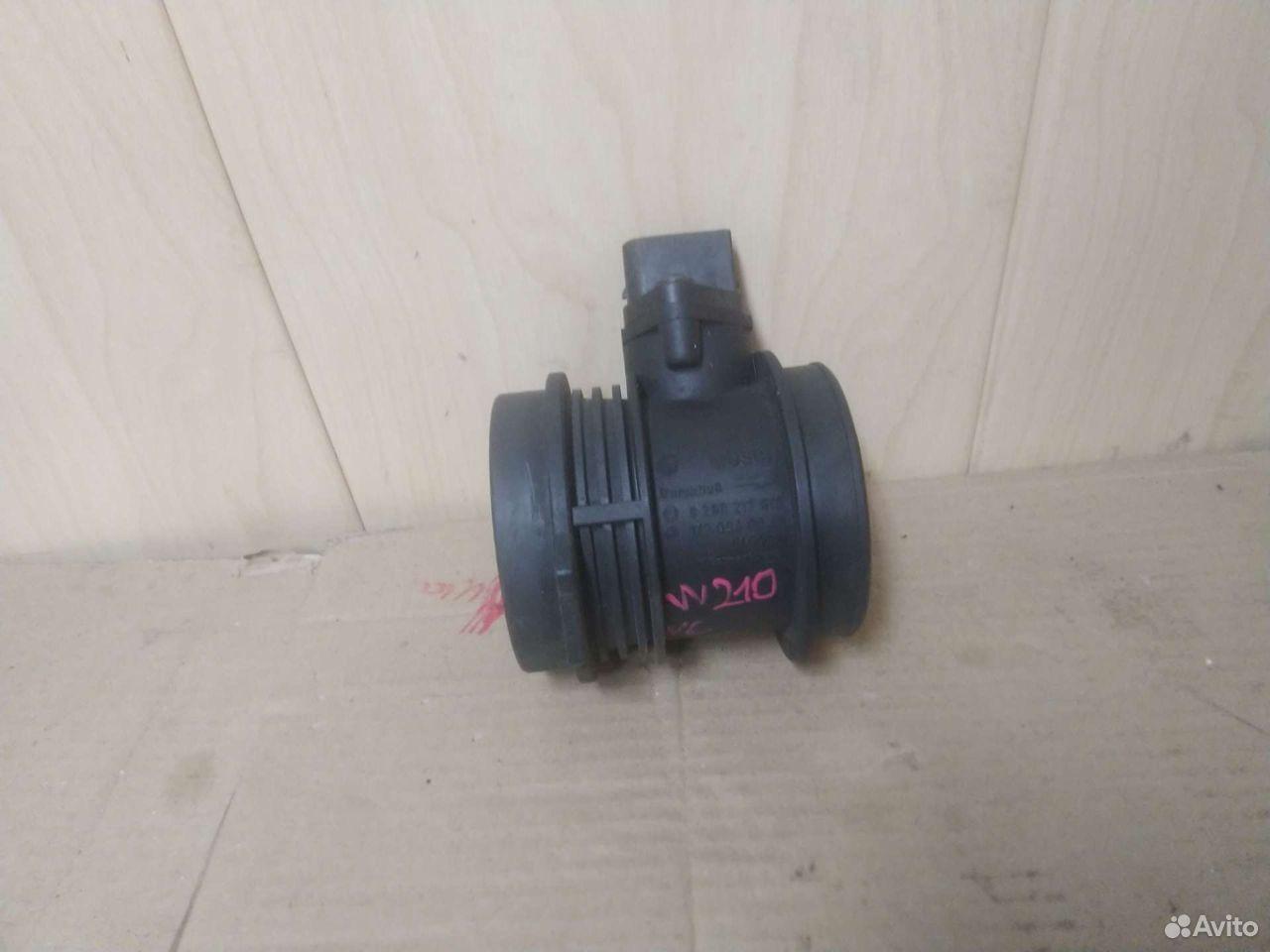 расходомер воздуха Mercedes-Benz E-Класс W210/S210 (1995 - 1999), 1120940048, 0280217515, 1120940048, 0280217515 - фото №1