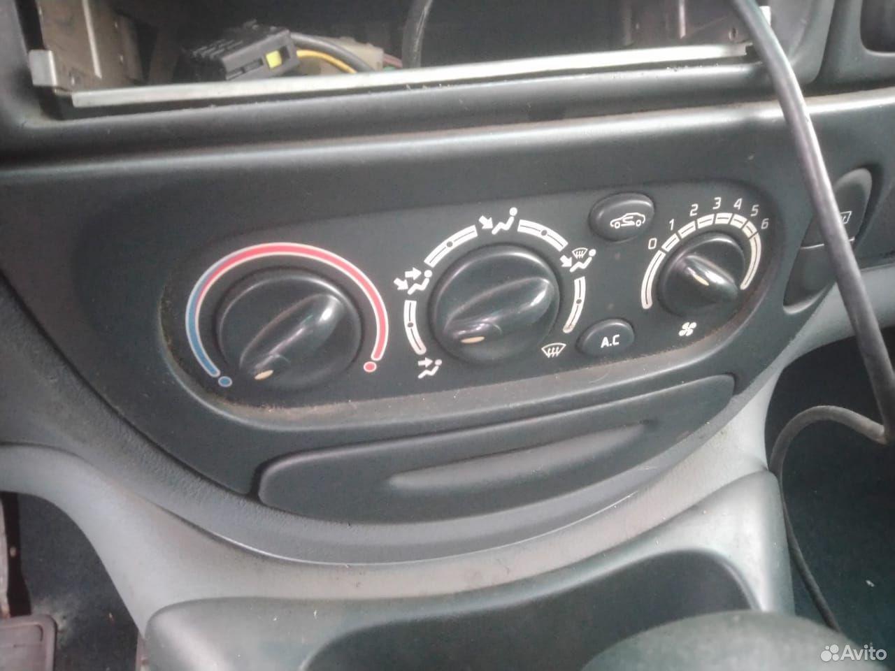 блок управления печки / климат-контроля Renault Scenic 1 поколение (1996 - 1999), АКПП - фото №1