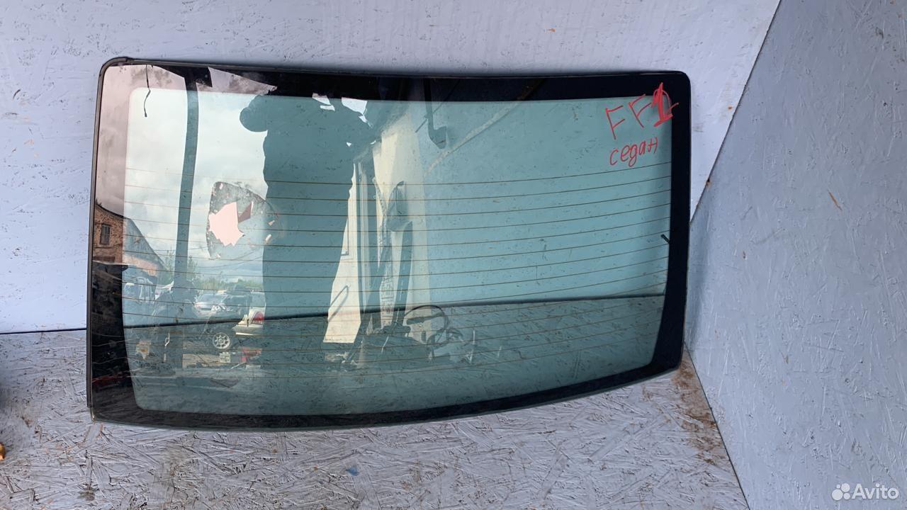 стекло (иные) Ford Focus 1 поколение (1998 - 2001) - фото №1