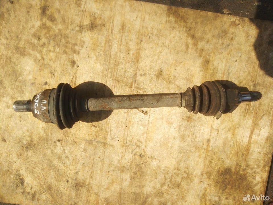 полуось передняя левая (приводной вал, ШРУС) Ford Focus 2 поколение (2004 - 2008), 1.6 л., HXDA, бензин, МКПП - фото №1